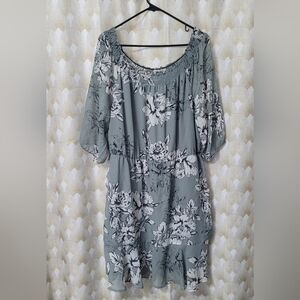 Maurices Gray Floral Blouse